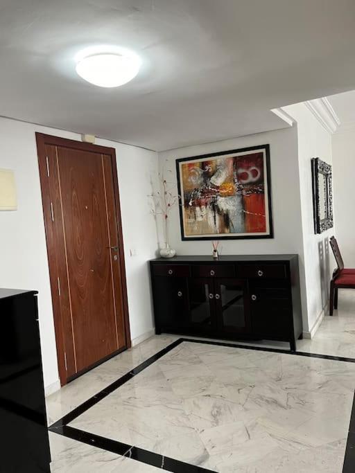 Appartement In The Heart Of Tanger Boulevard Exteriör bild