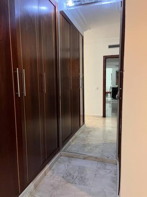 Appartement In The Heart Of Tanger Boulevard Exteriör bild