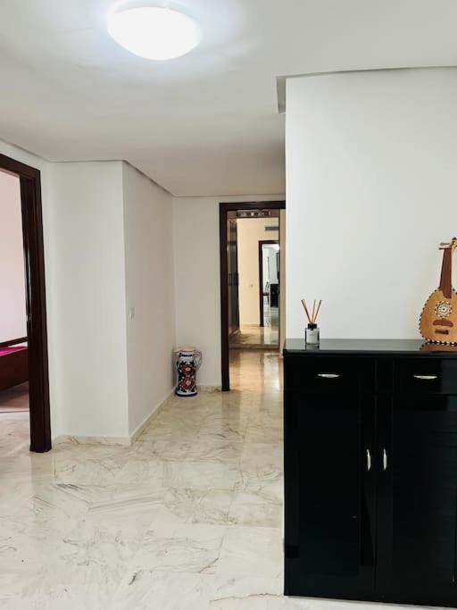Appartement In The Heart Of Tanger Boulevard Exteriör bild